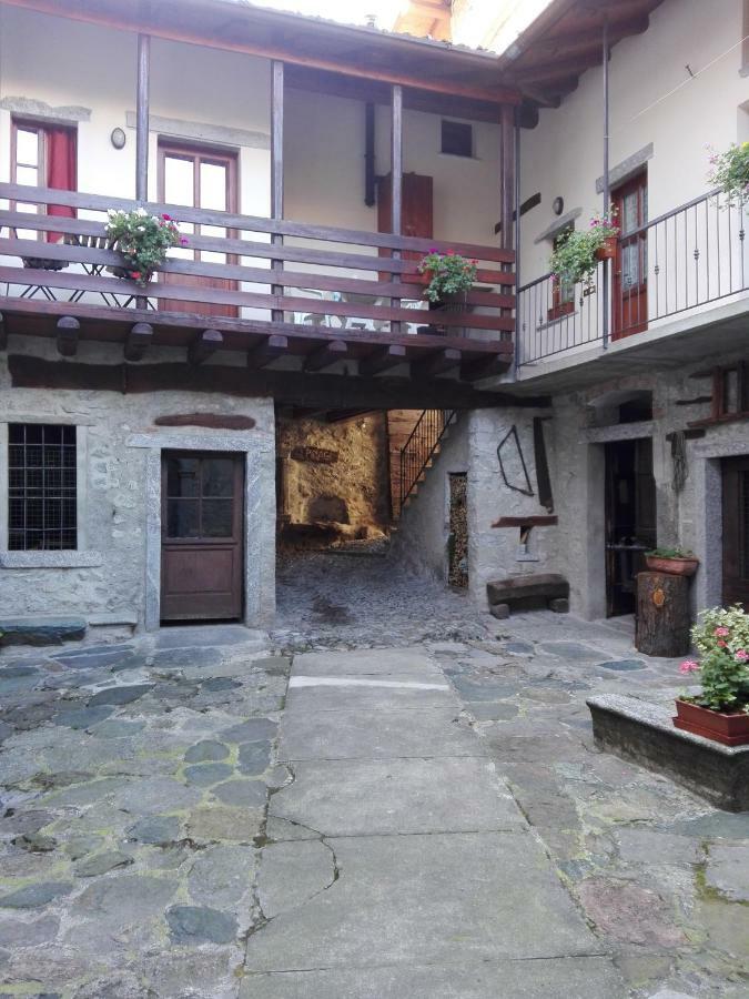 La Corte Del Pane 瓦尔博若纳 外观 照片
